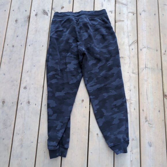 Lululemon Camo City Sweat Joggers Black Gray Cotton Blend –  Size 6 - Picture 9 of 9